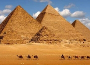 古埃及法老(国王)的陵墓，法老为什么要建造金字塔？